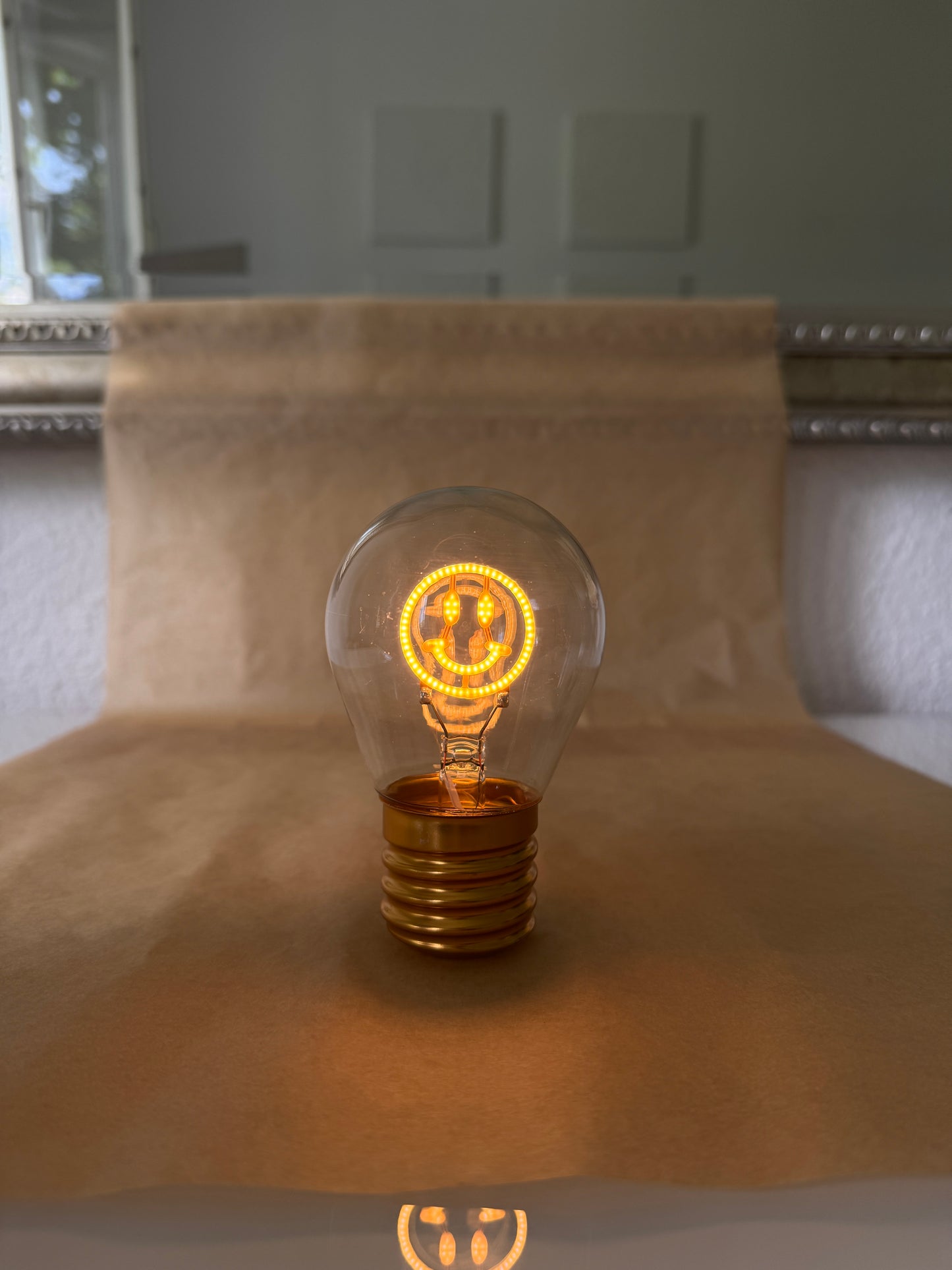 Smile – Smiley Deko Glühbirne gute Laune Licht | LichtAmt